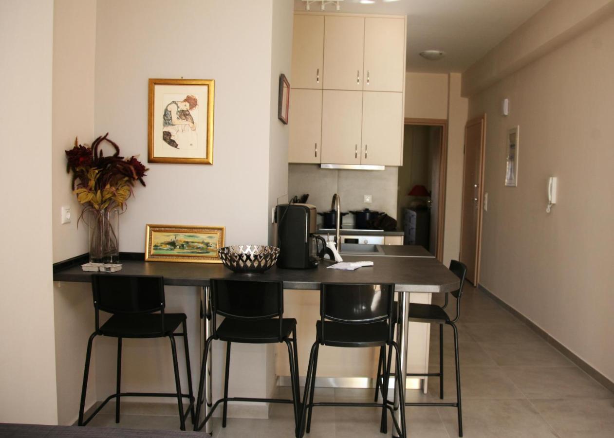 Lovely Sea Front Apartment Итеа Екстериор снимка